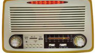 جدیدترین رادیو بلوتوثی با طراحی چوبی و شیک 